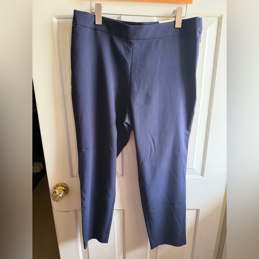 A New Day Skinny Leg Navy Pants Size 14